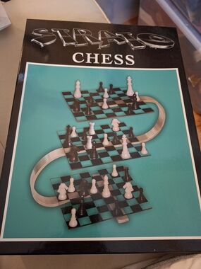 Strato Chess three-dimensional chess set
